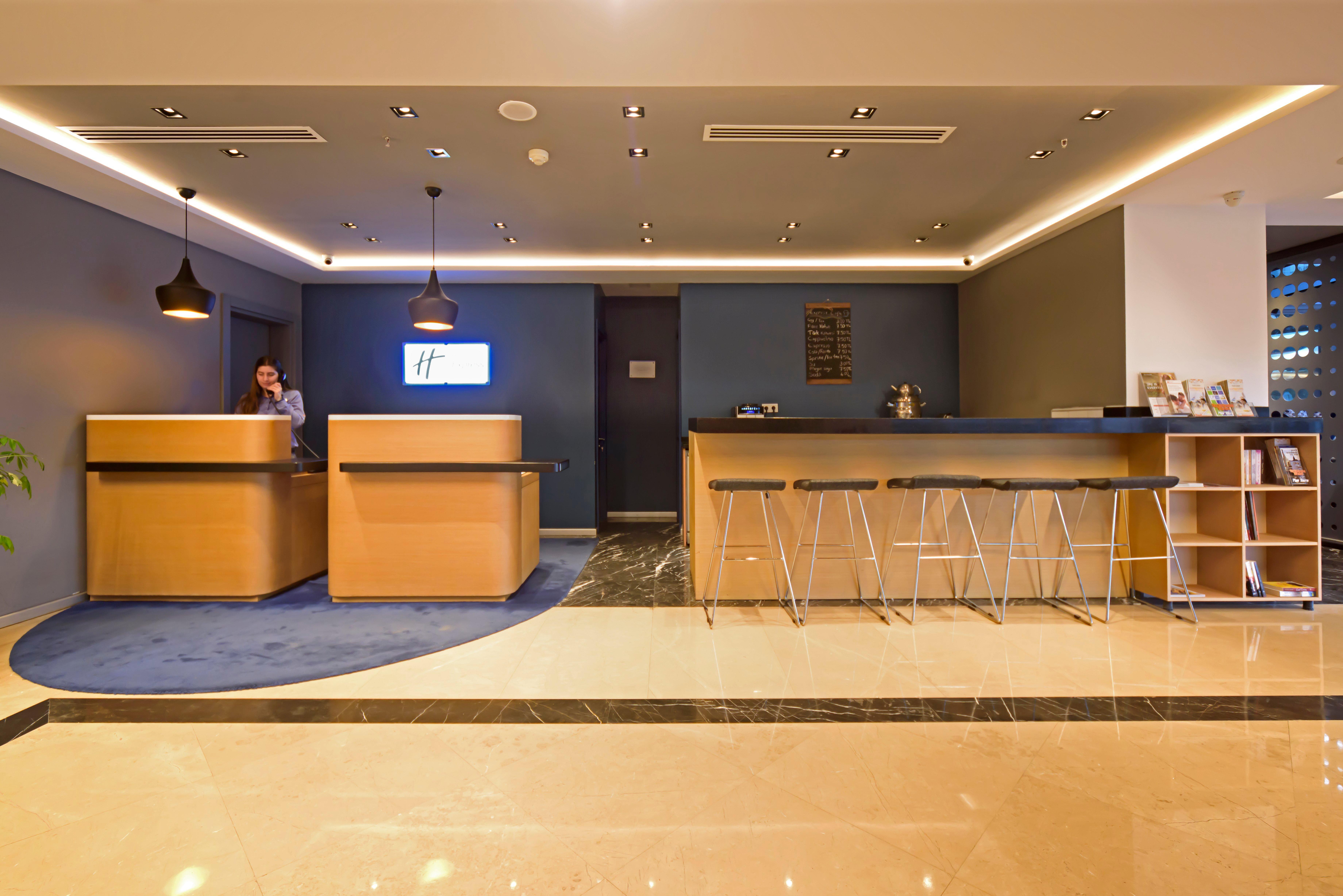 Holiday Inn Express Istanbul-Altunizade By Ihg Εξωτερικό φωτογραφία