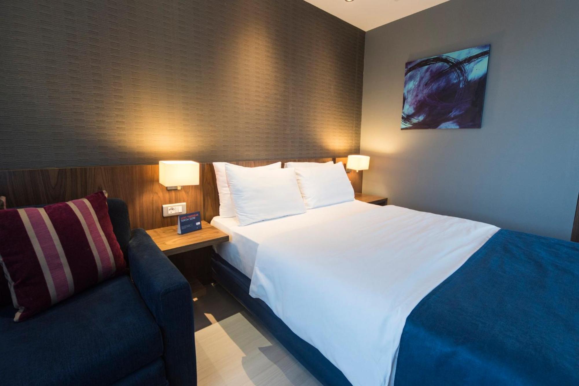 Holiday Inn Express Istanbul-Altunizade By Ihg Εξωτερικό φωτογραφία