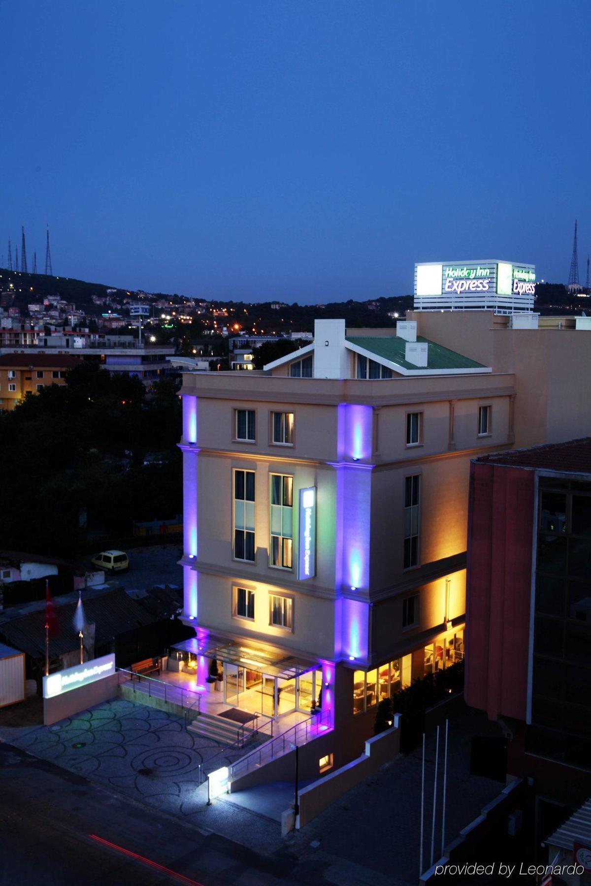 Holiday Inn Express Istanbul-Altunizade By Ihg Εξωτερικό φωτογραφία